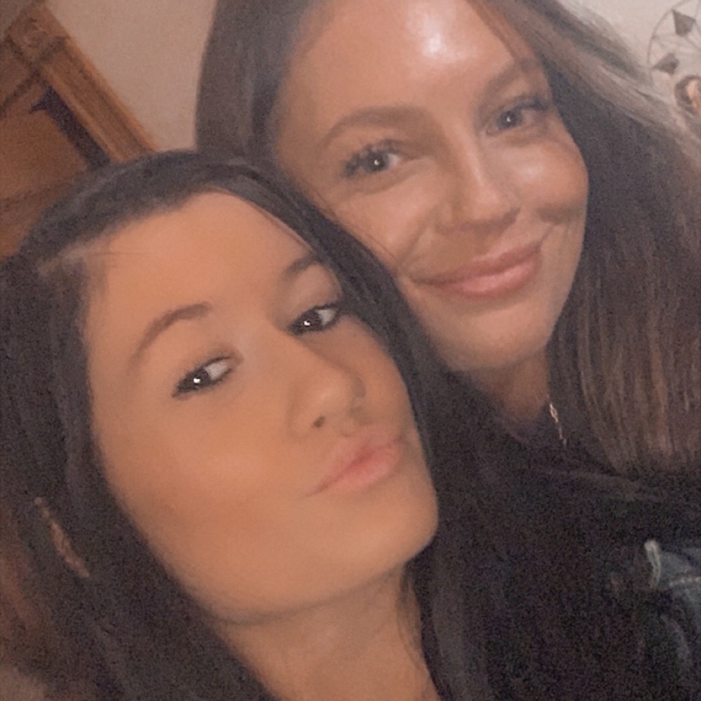 Meet your Posher, Sierra